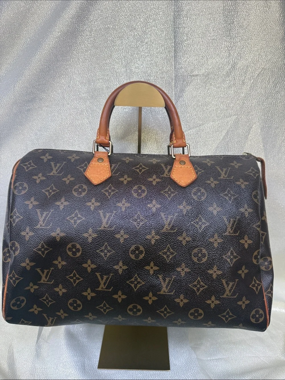 Louis Vuitton Monogram Speedy 35 Bag